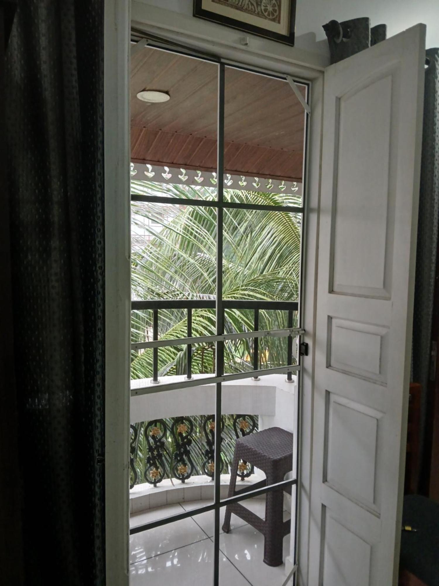 Annies Inn Homestay Kochi Luaran gambar