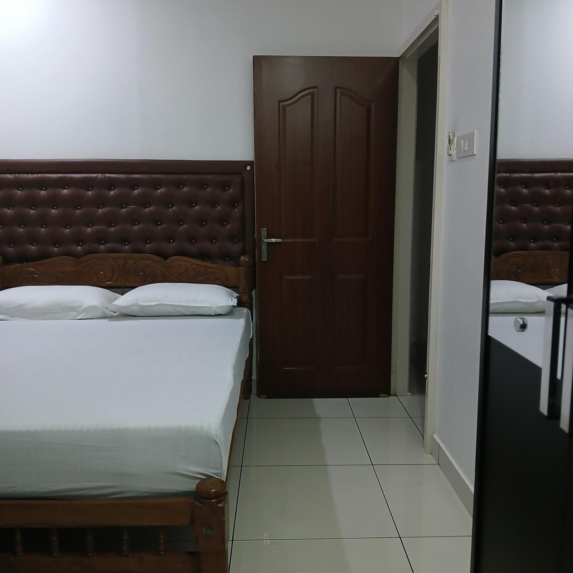 Annies Inn Homestay Kochi Luaran gambar