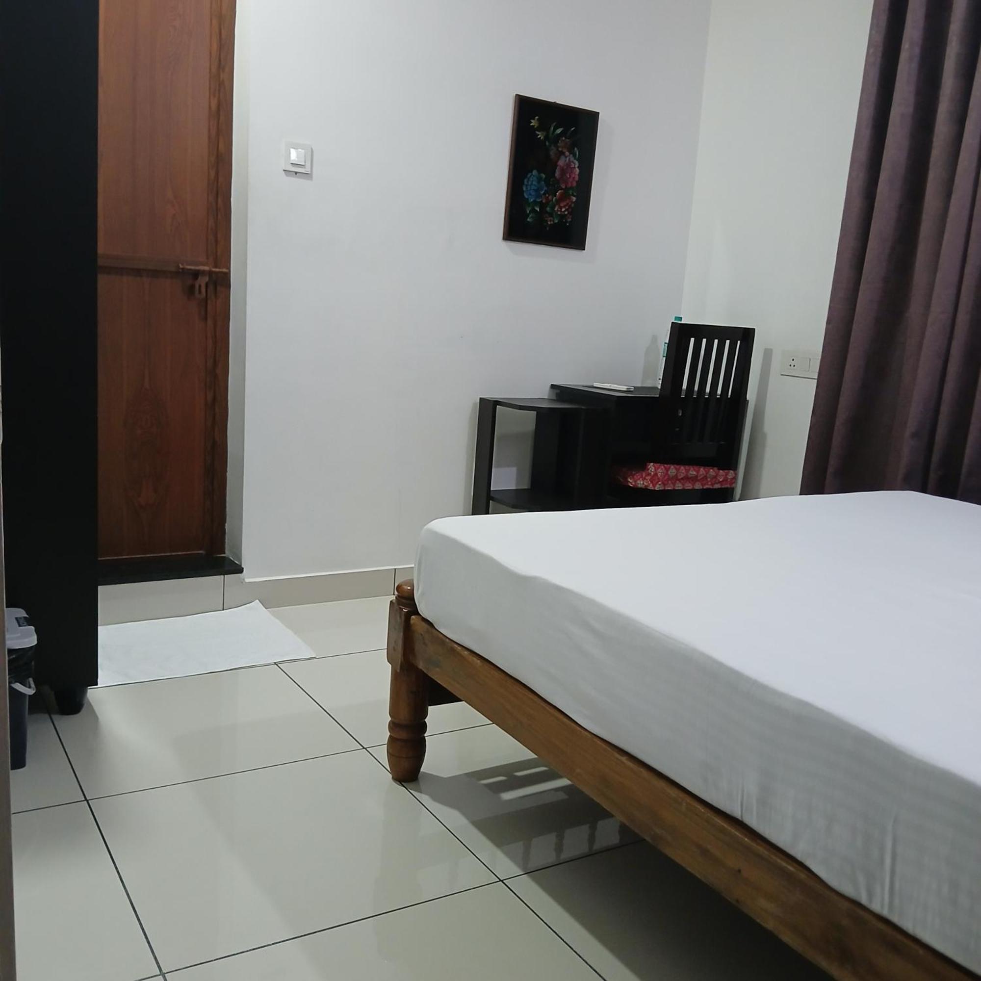Annies Inn Homestay Kochi Luaran gambar