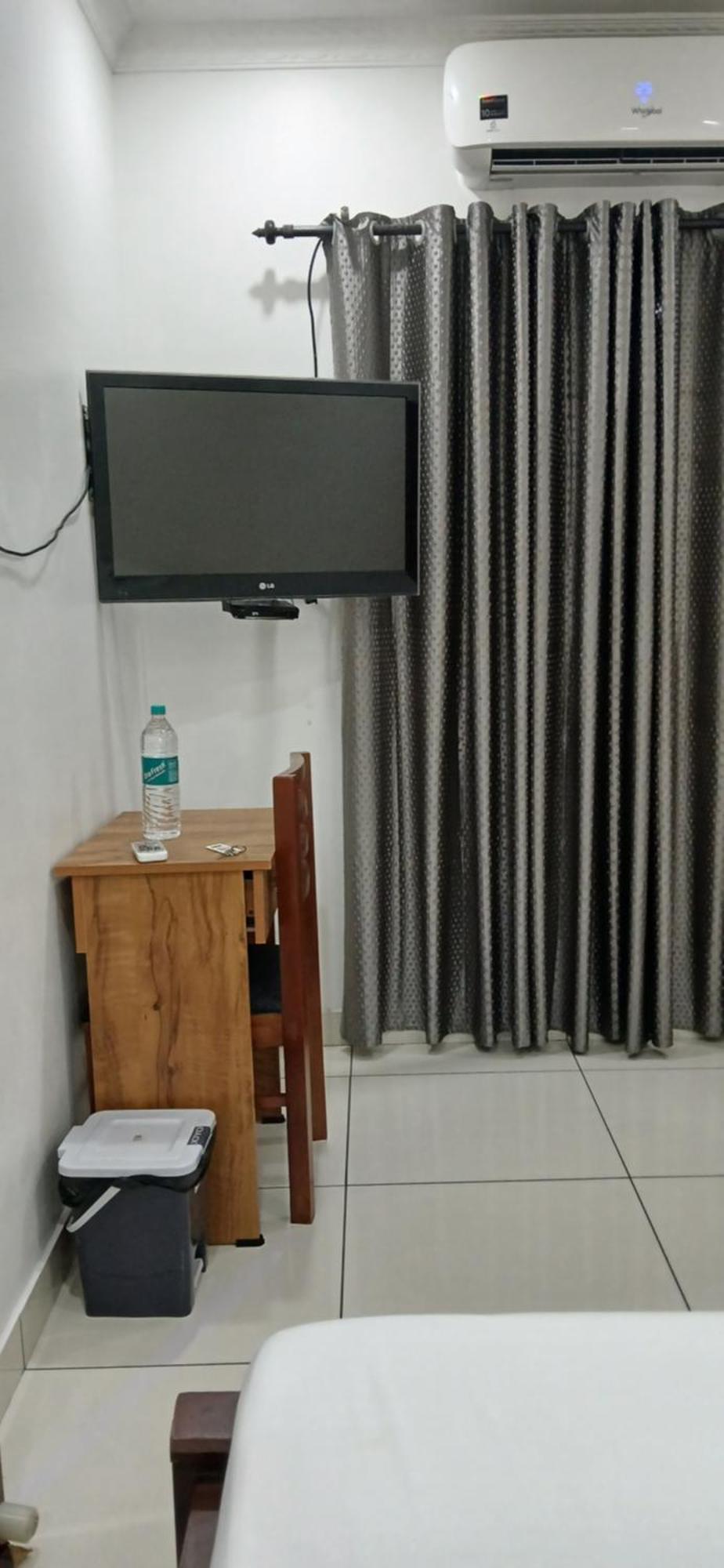 Annies Inn Homestay Kochi Luaran gambar